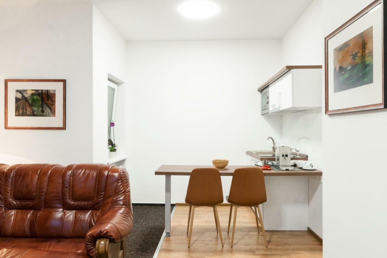 Villa Centrum Apartmany S Ranajkami A Saunou Martin Eksteriør bilde